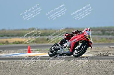 media/Apr-18-2025-TrackDaz (Fri) [[45f5874c44]]/A Group/Session 1 (Turn 7)/